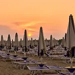 Sunny Right By The Διαμέρισμα Μπιμπιόνε